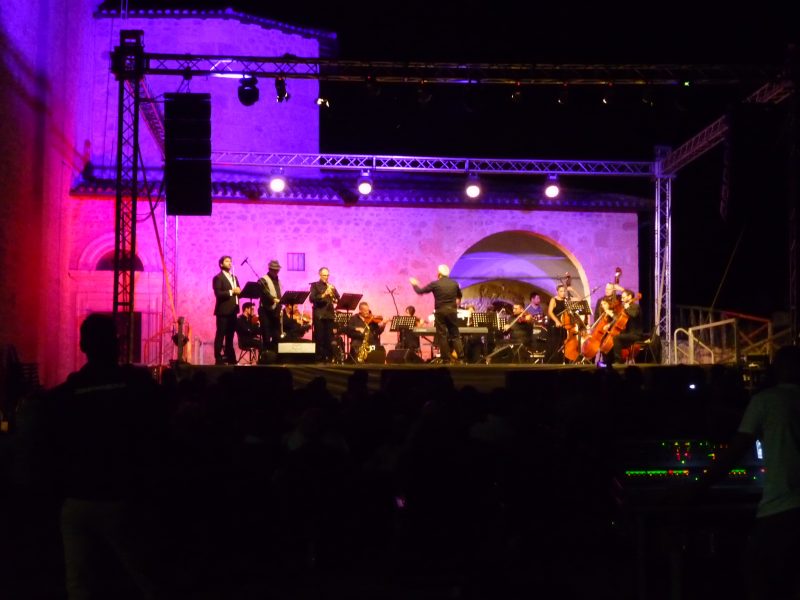 Chiesa S. M. de' Centurelli, Pino Daniele in Jazz con Orchestra Ritmo-Sinfonica del Conservatorio di Benevento 