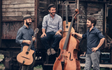 ACCORDI DISACCORDI – Gipsy jazz, melodie mediterranee e ritmi latini, con l’energia del rock