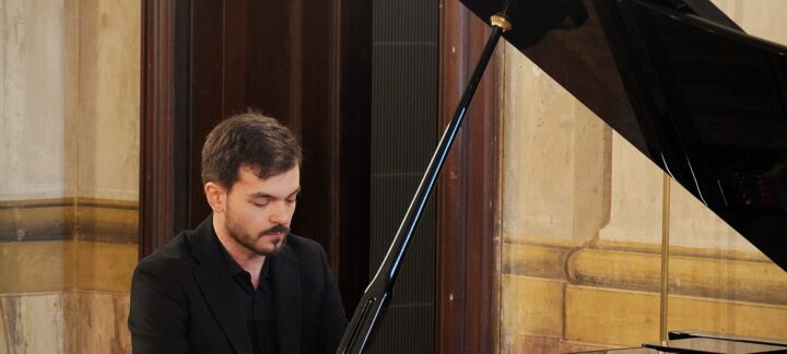 Pasquale Evangelista pianoforte in “La Diversa prospettiva: Marco Bellocchio e Carlo Crivelli”