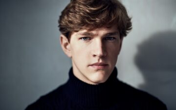 JAN LISIECKI pianoforte in  “WORLD (OF) DANCE”